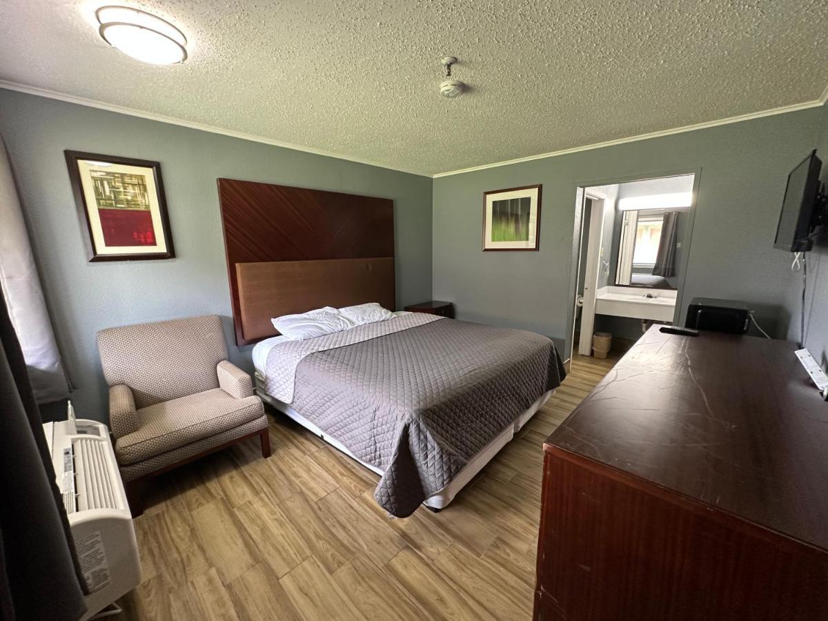 Studio Suites